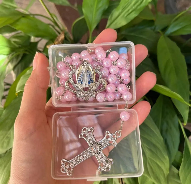 Terço Nossa Senhora Aparecida com Pérolas - Fé e Devoção em Suas Mãos