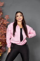 Jaqueta Corta Vento Feminina –  Conforto e Proteção em Todos os Momentos